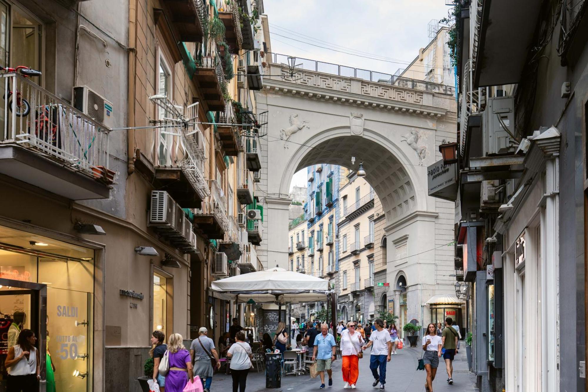 Calaba Chiaia Lejlighed Napoli Eksteriør billede